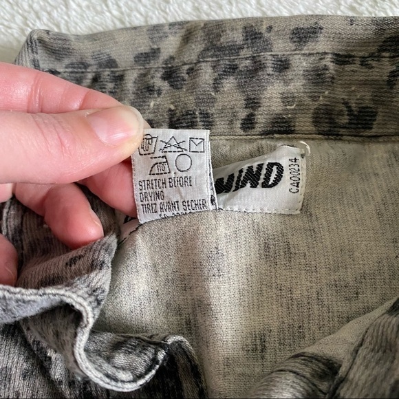 Global Mind Vintage Textured long sleeve button up size large mens​​​​​ - Picture 4 of 7